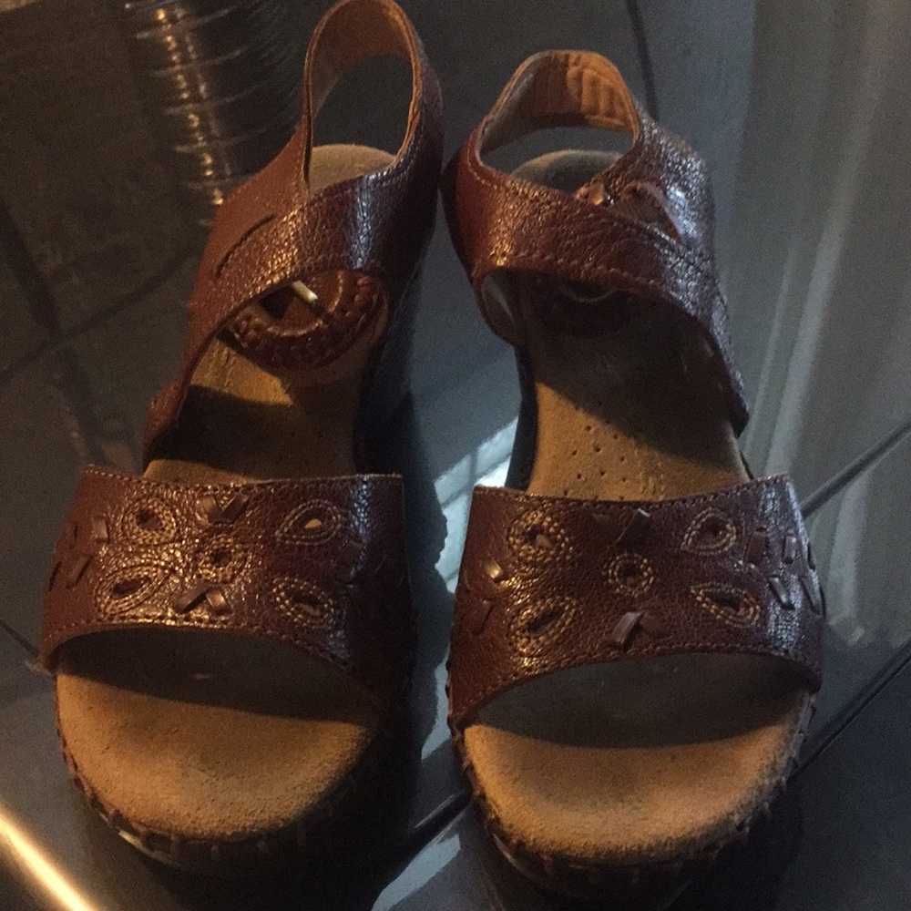 Brown leather wedge sandals